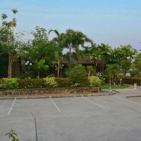 Mg Guesthouse สุโขทัย ภายนอก รูปภาพ