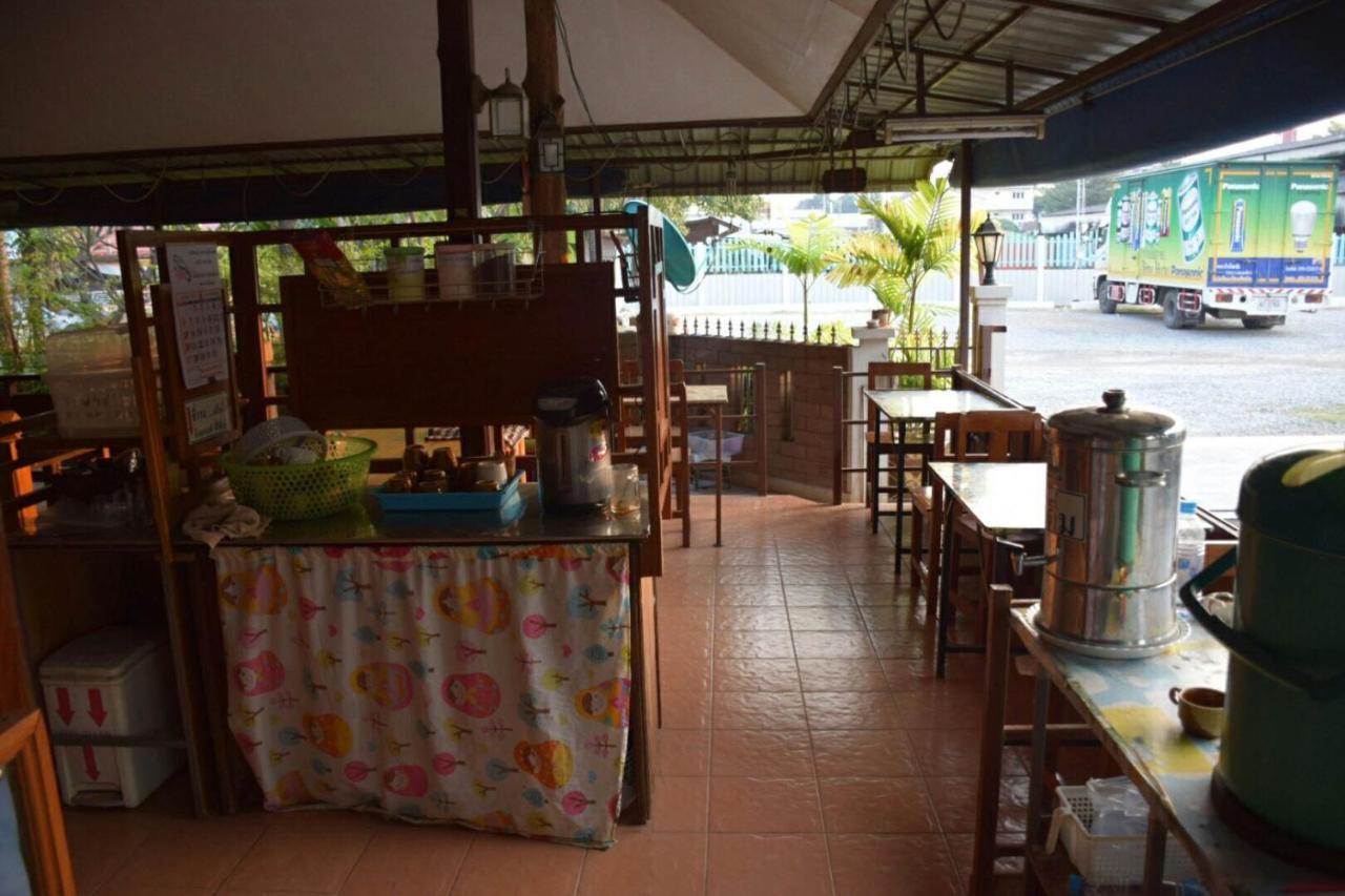 Mg Guesthouse สุโขทัย ภายนอก รูปภาพ