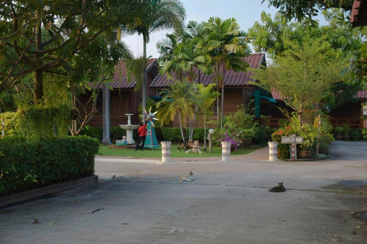 Mg Guesthouse สุโขทัย ภายนอก รูปภาพ