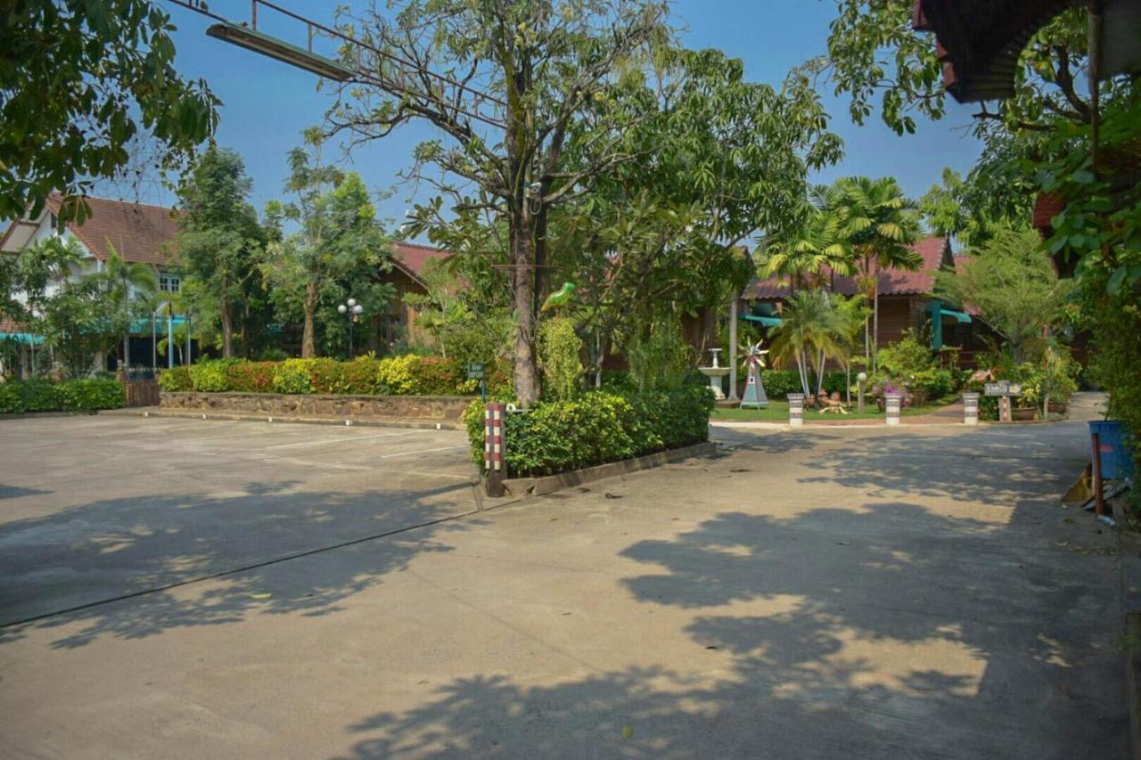 Mg Guesthouse สุโขทัย ภายนอก รูปภาพ